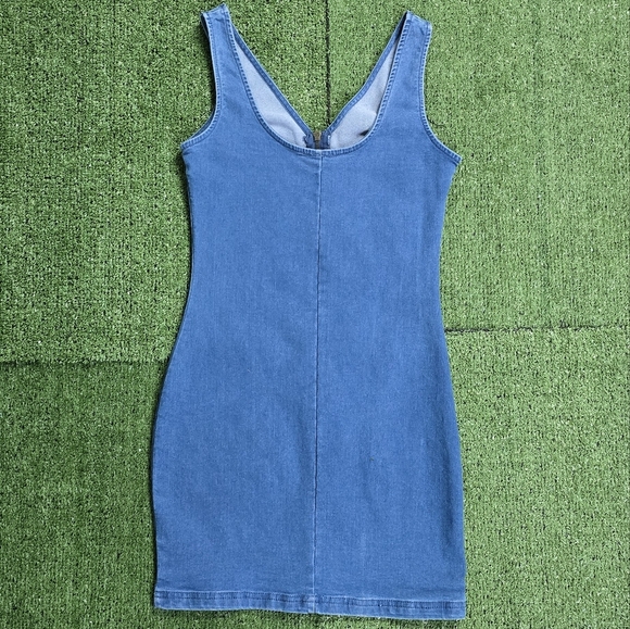 🛑$8🛑 FINAL PRICED ITEM! BUY NOW or BUNDLE TO SAVE MORE! - Picture 10 of 16